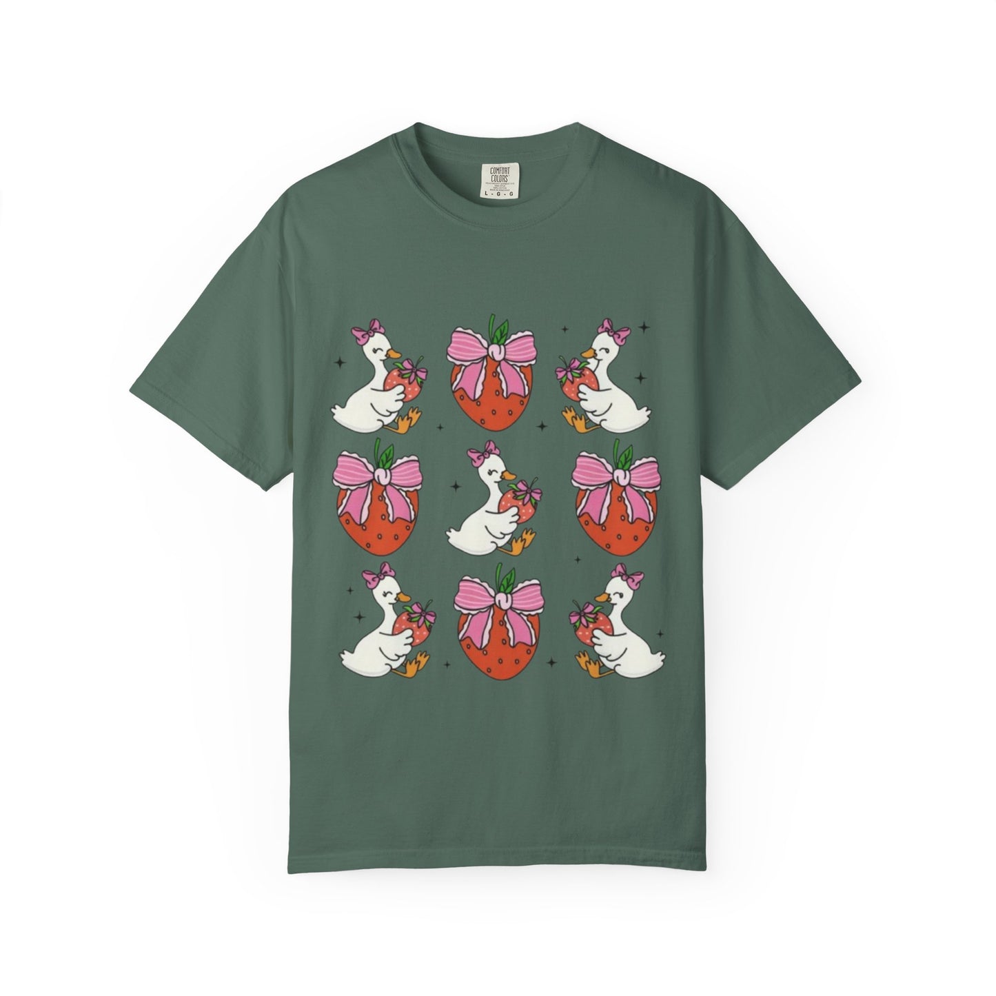 Strawberry Goose Pattern T-Shirt — Cute Cartoon Birds & Bows Tee