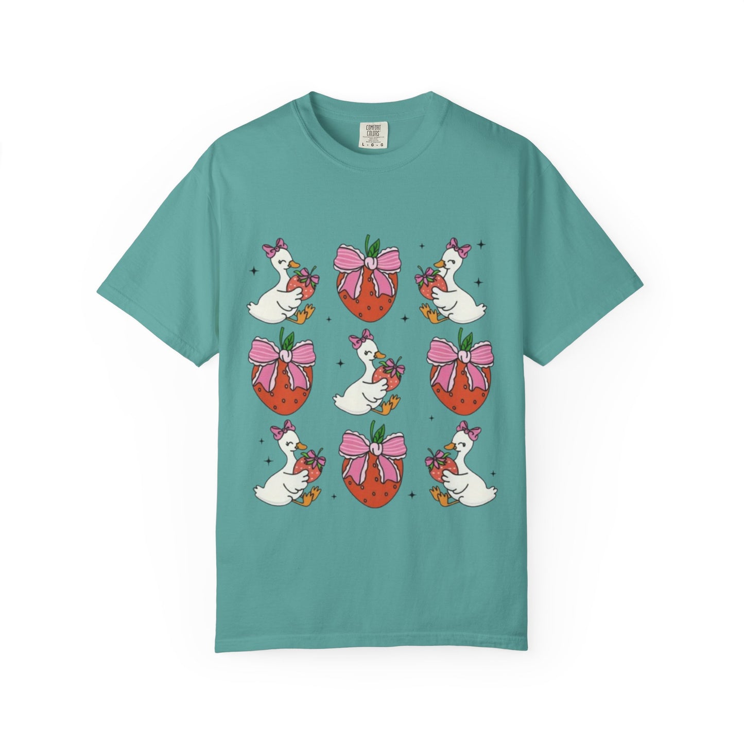 Strawberry Goose Pattern T-Shirt — Cute Cartoon Birds & Bows Tee