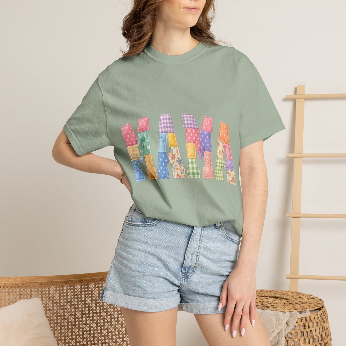 Mama Patchwork Graphic T-Shirt – Colorful Quilted Letter Tee for Moms
